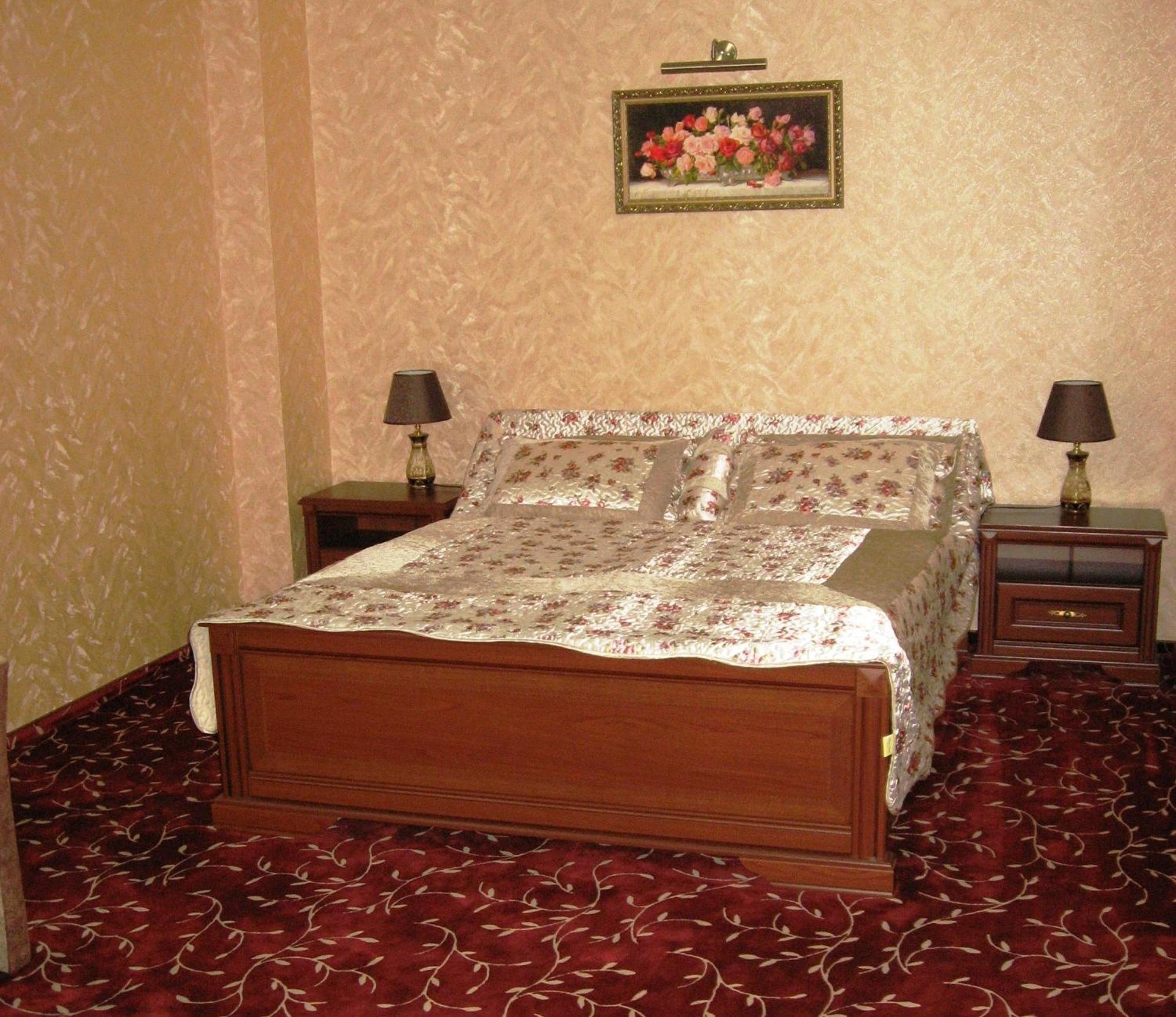 Shato Paradis Hotel Irpin Ngoại thất bức ảnh